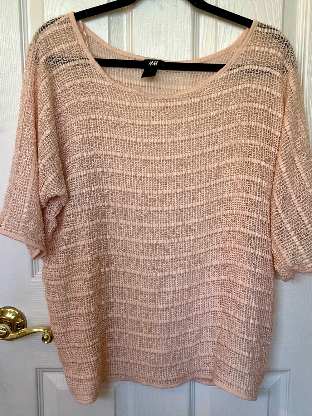H&M Women’s Sz M Sheer Sweater Short raglan Sleeves  Oversized Light Peach EUC